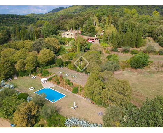 10 Bedroom Manor in Girona, Spain for sale with Crypto Emporium