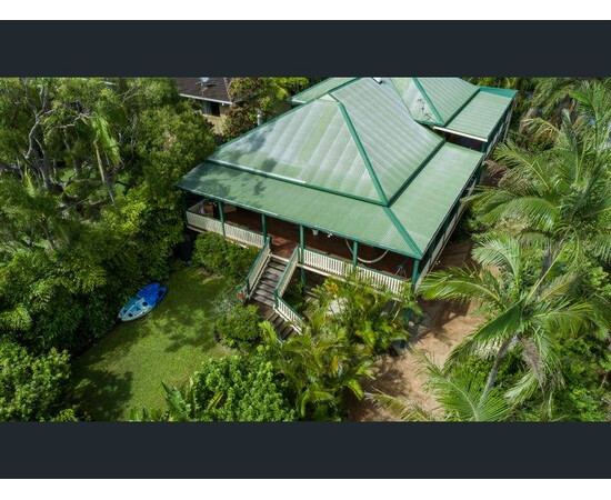 Breathtaking 7 Bedroom House in Byron Bay, Australia for sale with Crypto Emporium