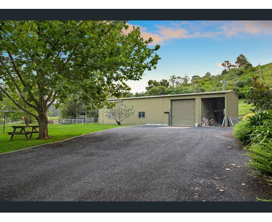 Beautiful Australian 5 Bedroom Home in New South Wales for sale with Crypto Emporium