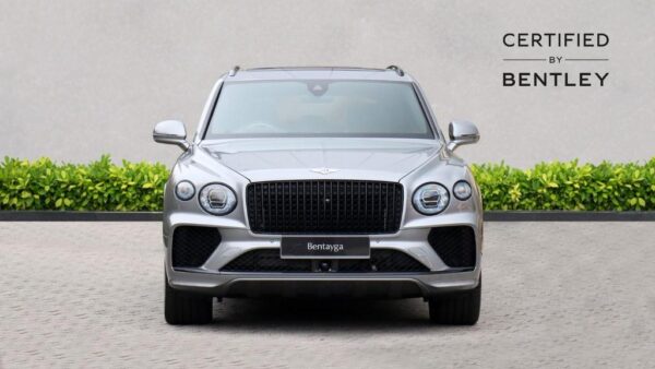 Bentley Bentayga front