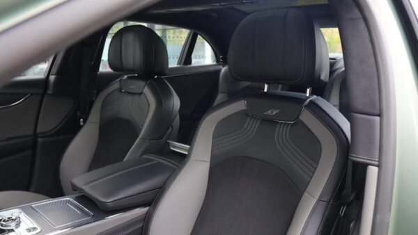 Bentley Flying Spur front seat