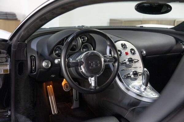 Bugatti Veyron cockpit