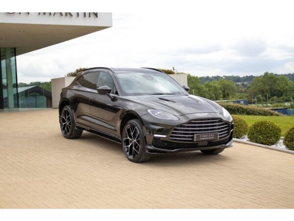 Aston Martin DBX