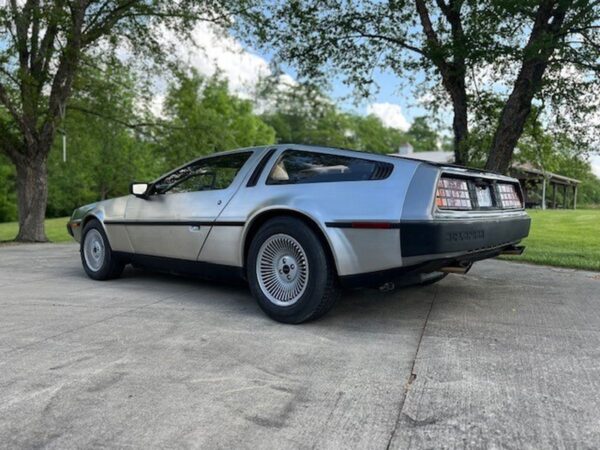 1983 DeLorean DMC-12 - Imagen 2