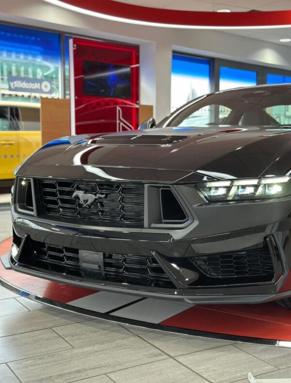 Ford Mustang front