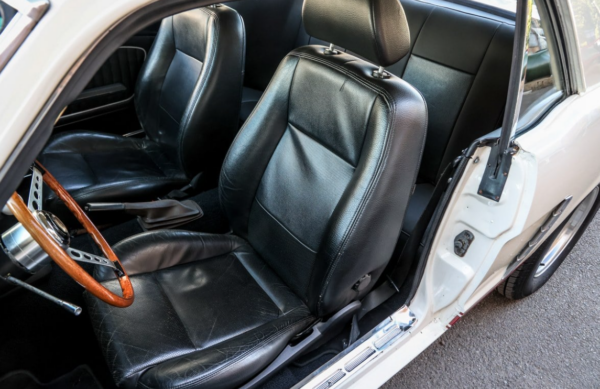 Ford Mustang front seat