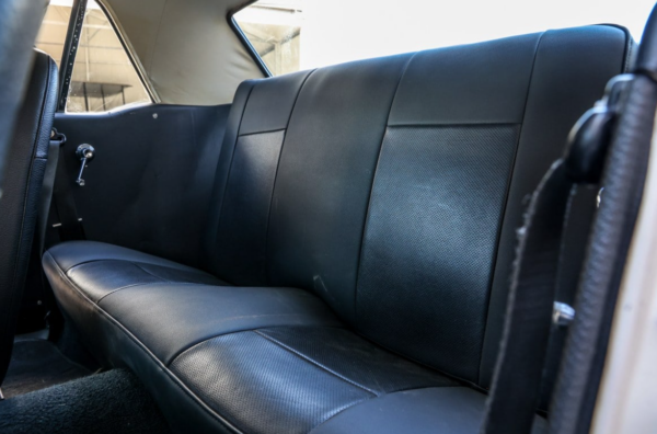 Ford Mustang rear seat