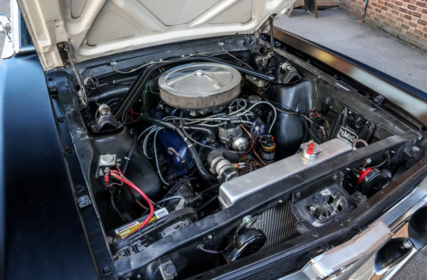 Ford Mustang engine bay