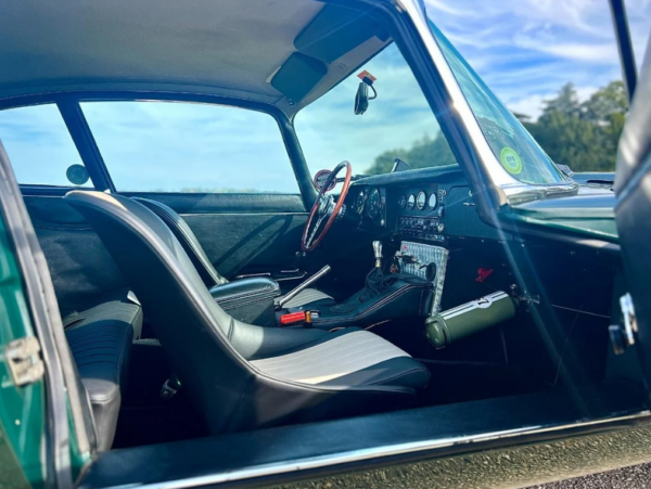 Jaguar E-Type interior