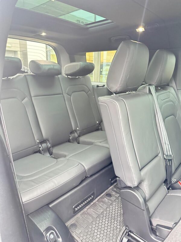 Land Rover Defender 130 interior seats