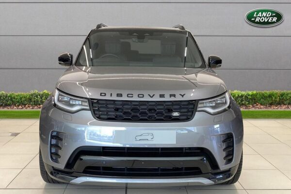 Land Rover Discovery front