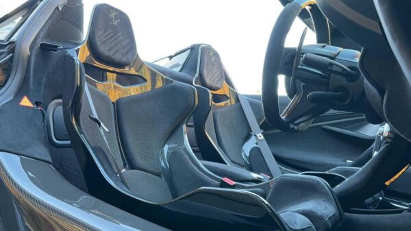 McLaren 765LT interior seats