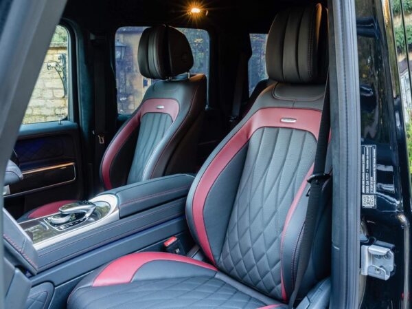 Mercedes-Benz G63 front seat