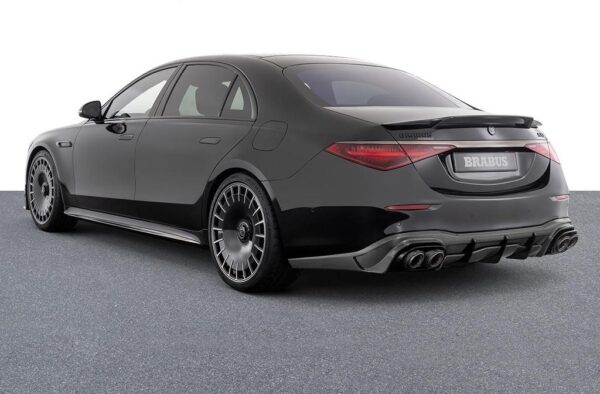 Mercedes-Benz S63 back side