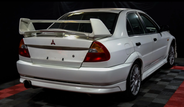 Mitsubishi Lancer Evo 6 RS back