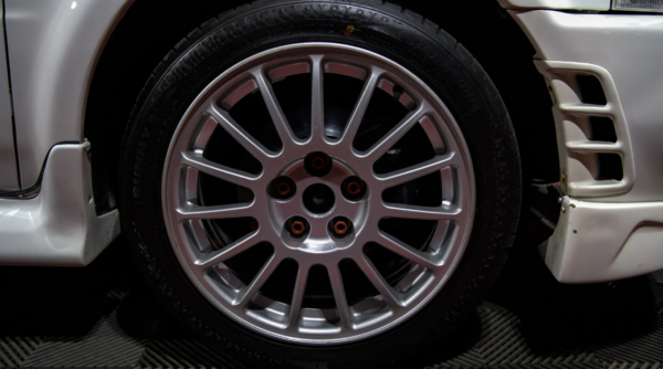 Mitsubishi Lancer Evo 6 RS wheel