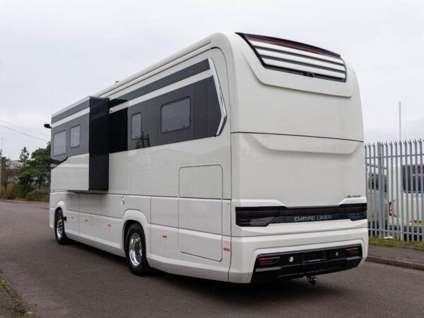 Morelo Empire Liner back exterior