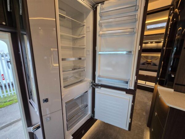 Morelo Empire Liner fridge