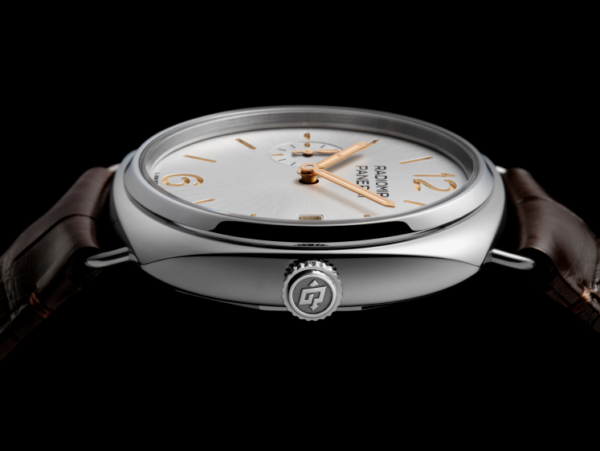 Panerai Radiomir side view crown