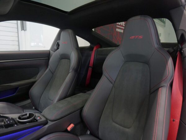 Porsche 911 interior seat