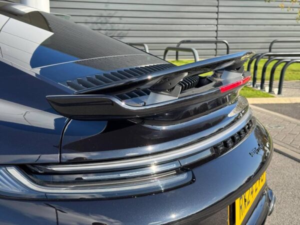 Porsche 911 carbon spoiler