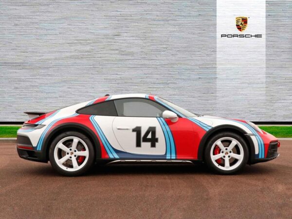 2024 Porsche 911 992 Dakar - Image 2