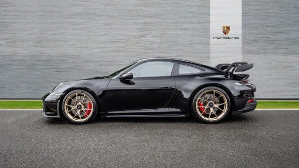 Porsche 911 GT3 side