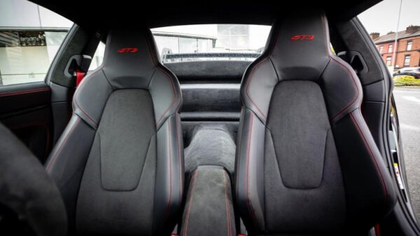 Porsche 911 GT3 seats