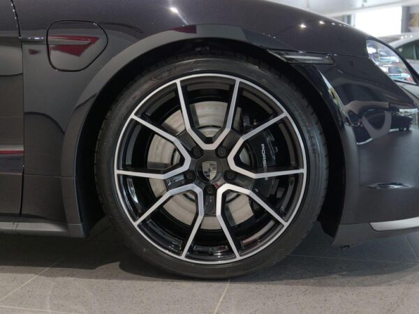 Porsche Taycan wheel