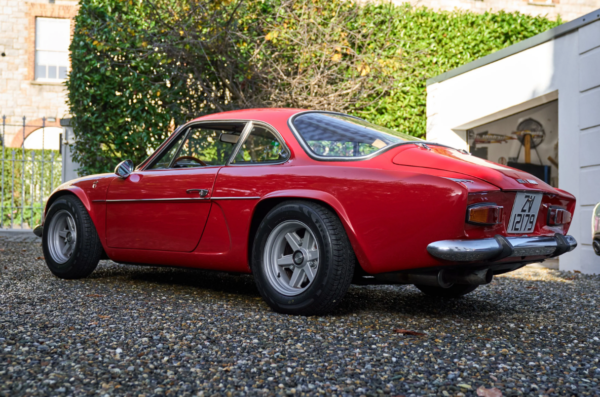 Renault Alpine A110 back side exterior