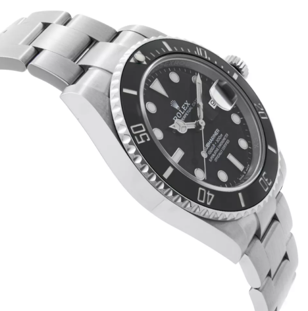 Rolex Submariner Date Black Dial bezel