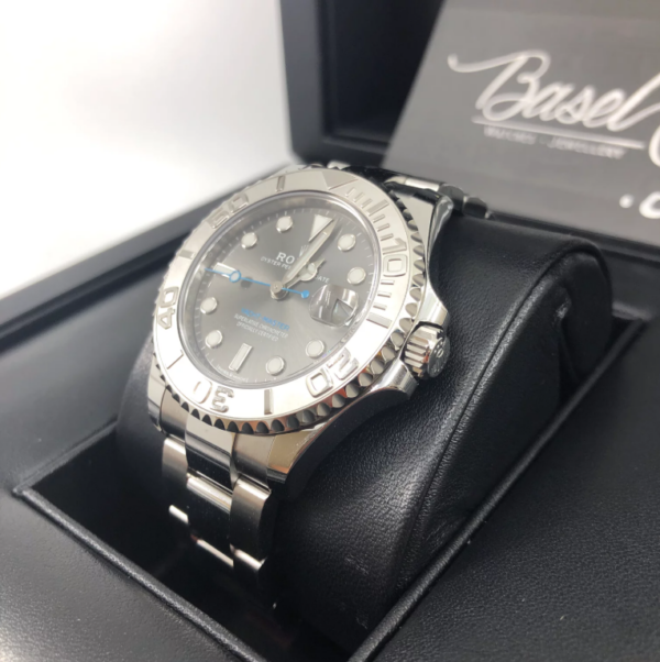 Rolex Yacht-Master 37 Oystersteel and Platinum Slate Dial crown