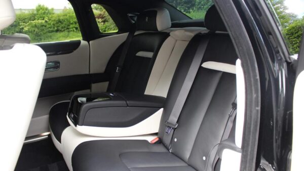 Rolls-Royce Ghost back seats