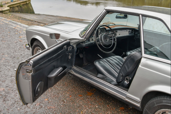 1967 Mercedes-Benz 250 SL California Coupe - Image 8