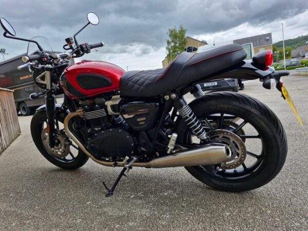 Triumph Speed Twin motorbike, bitcoin, crypto