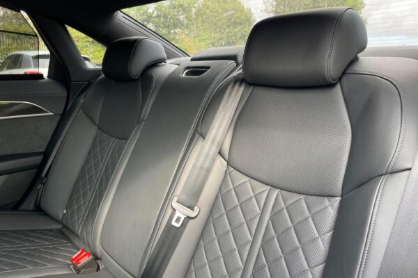 Audi A8 rear Seat