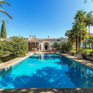 Algarve Farmhouse Swimming Pool