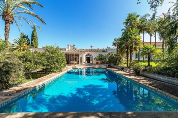 Algarve Farmhouse Swimming Pool