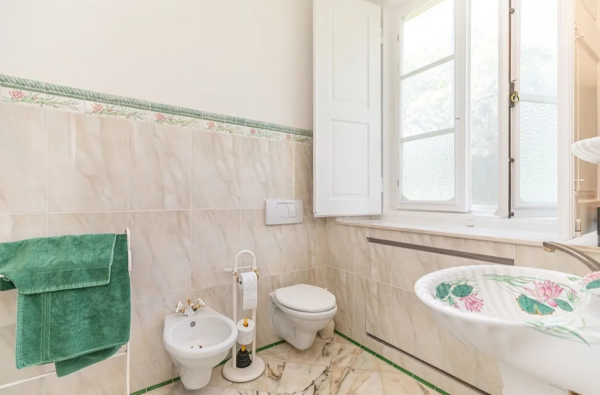 Algarve Farmhouse Toilet Bathroom