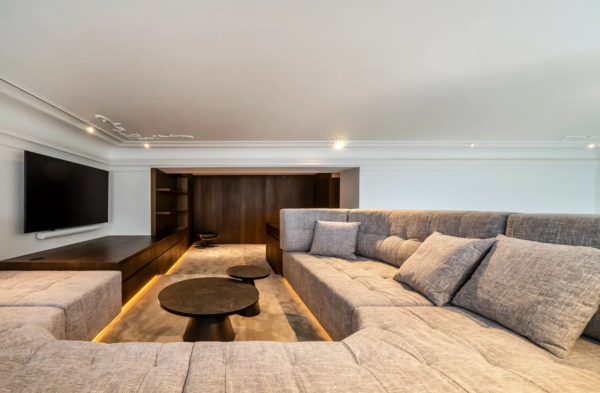 Vienna Apartment Home Theater