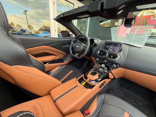 Aston Martin Vantage Cockpit