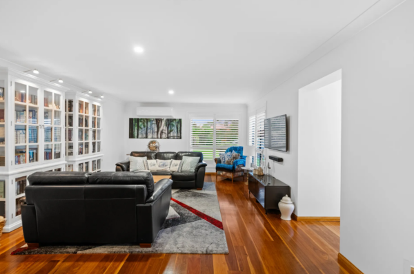 New South Wales Retreat Living Room