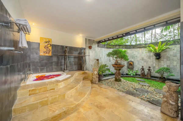 Bali Villa Bathroom