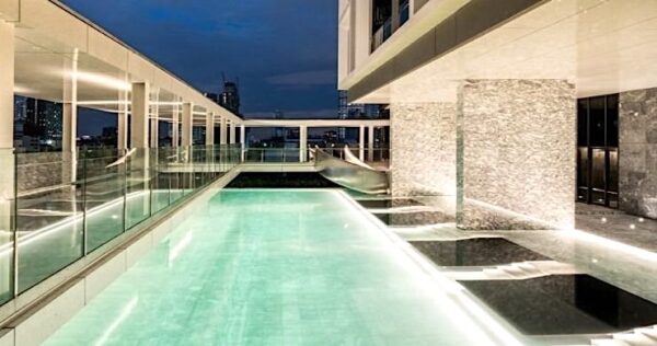 Bangkok Condo Swimming Pool