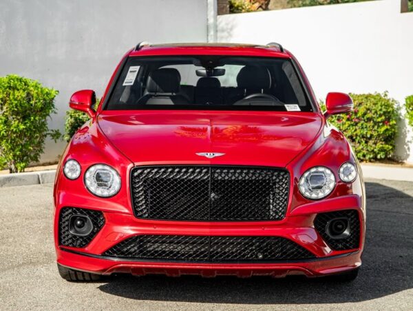 Bentley Bentayga front