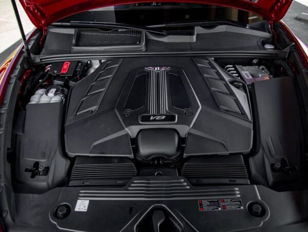 Bentley Bentayga engine bay