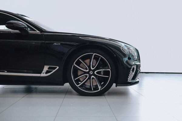 Bentley Continental GT wheel