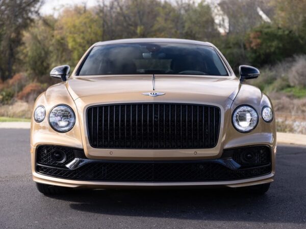 Bentley Flying Spur front