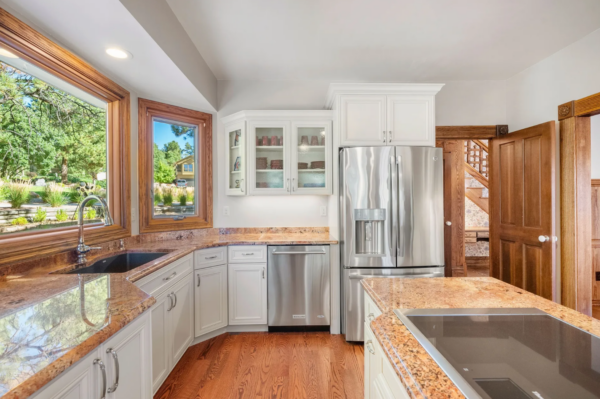 Colorado House Kitchen