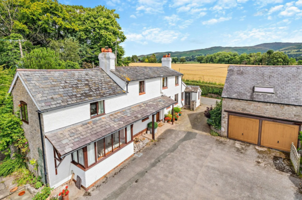 Denbighshire Cottage House